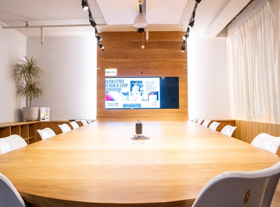 Pitching Room - 13 PAX